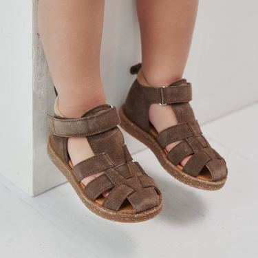 Starter sandal with velcro closure