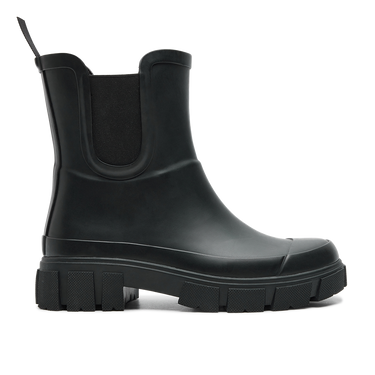 Rubber boot with a chunky track sole