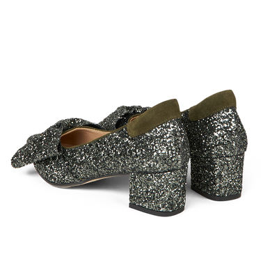 Sparkling glitter bow pump