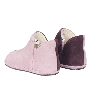 Two-tone slipper with soft lambswool lining