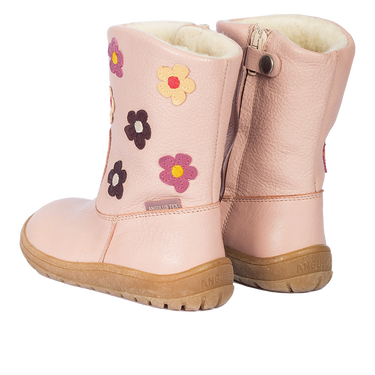 TEX-boot with wool lining and flower applications