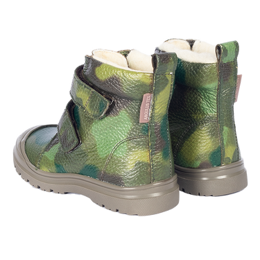 TEX-boot with camouflage print and wool lining