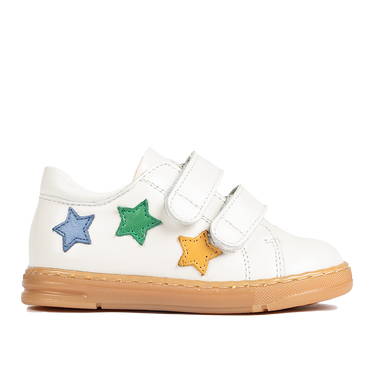 Sneaker with star applications and velcro closure