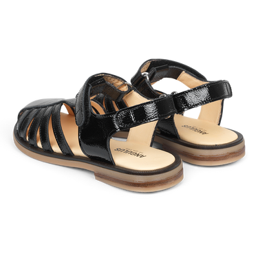 Sandal with adjustable velcro