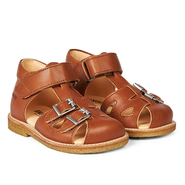 Starter sandal with velcro and buckles