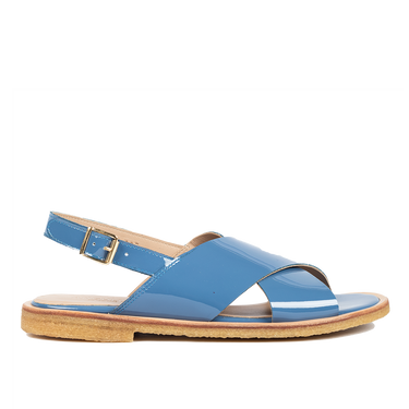 Classic cross sandal