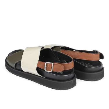 Footbed sandal