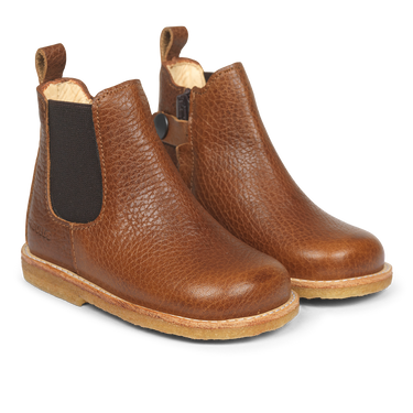 Classic chelsea boot with elastic and zipper