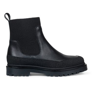 Chelsea Boot with track sole