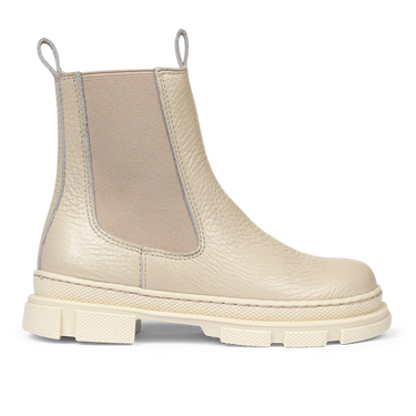 Chelsea boot with zipper