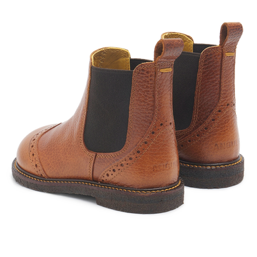 Chelsea boot with brogue hole pattern