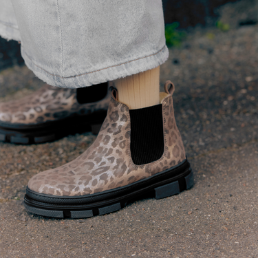 Chelsea Boot with wool lining