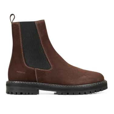 Chelsea boot with elastic