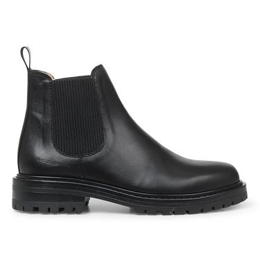 Chelsea boot with elastic