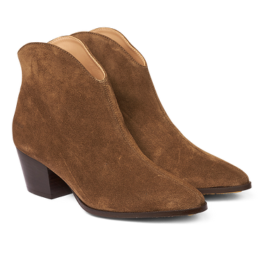 Ankle boot with heel