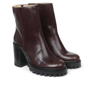 Block heel boot with zipper