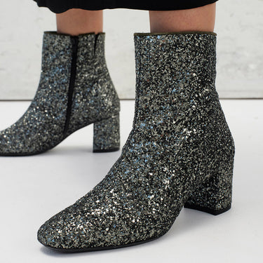 Sparkling glitter boot