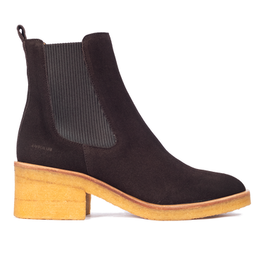 Chelsea boot with elastic